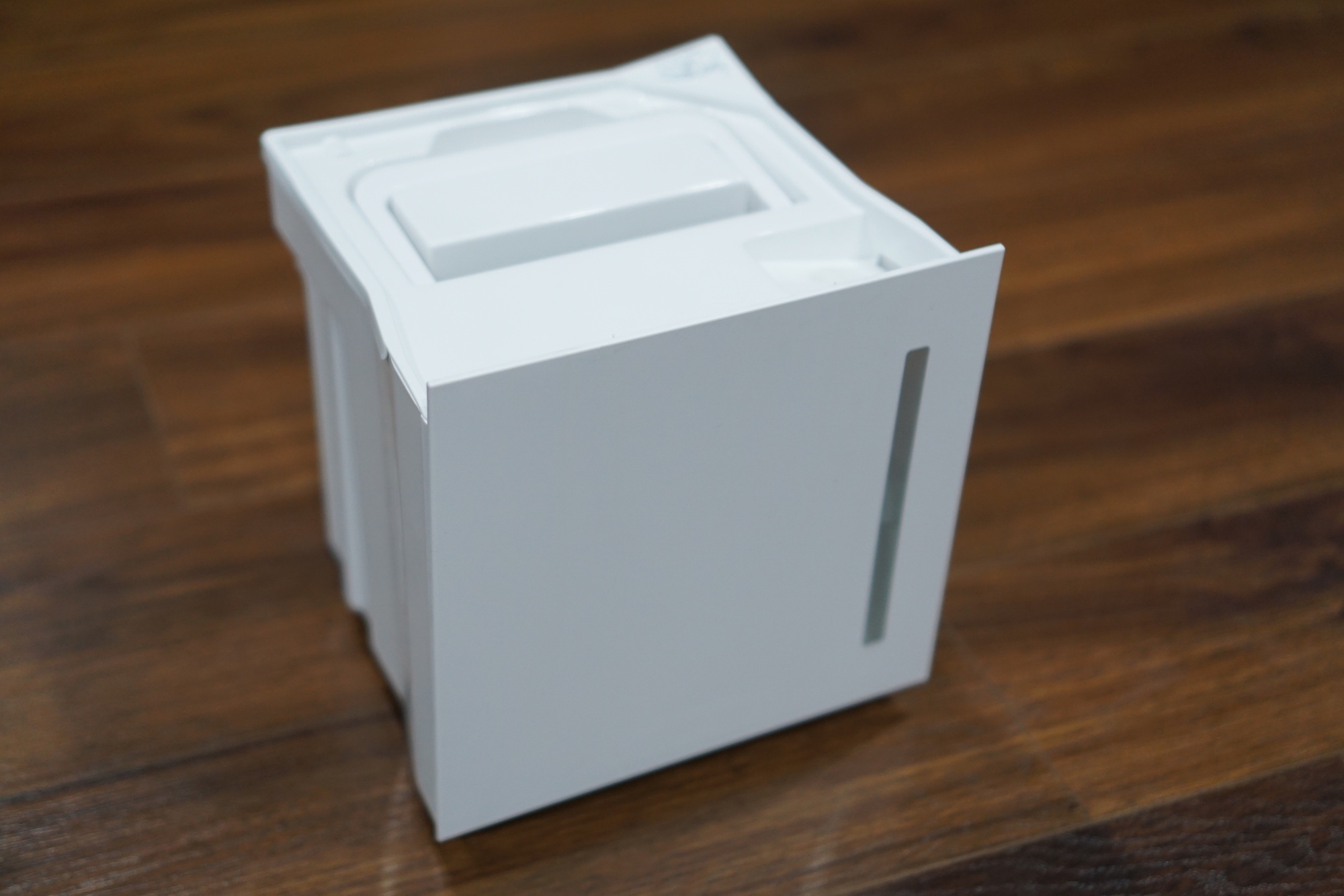 M&ugrave;a nồm ẩm sắp đến, chiếc m&aacute;y n&agrave;y l&agrave; thứ tồn tại duy nhất &ndash; những thứ kh&aacute;c c&oacute; hay kh&ocirc;ng kh&ocirc;ng quan trọng- Ảnh 10.