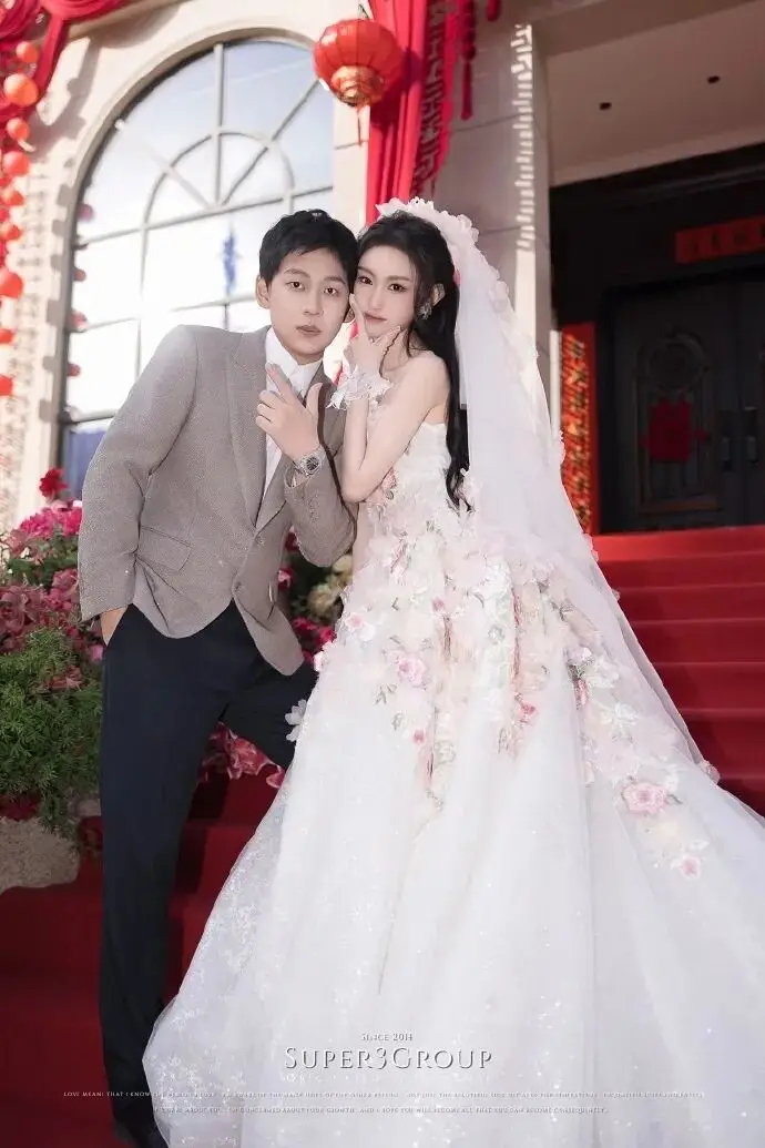 Nữ ca sĩ bị thiếu gia &ldquo;cắm sừng&rdquo; sau v&agrave;i ng&agrave;y cưới, sắp ly h&ocirc;n?- Ảnh 4.