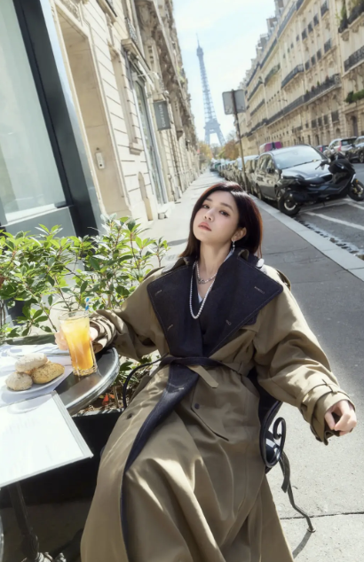 Đừng mải m&ecirc; "hack tuổi", cứ nh&igrave;n Cao Vi&ecirc;n Vi&ecirc;n, Tống Giai v&agrave; Trần Nghi&ecirc;n Hy m&agrave; xem: Phụ nữ ngo&agrave;i 40 đẹp nhất l&agrave; khi được "sống thật" trong bộ đồ m&igrave;nh mặc- Ảnh 36.