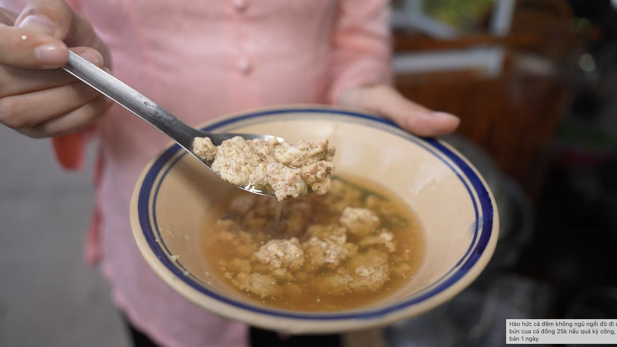 Mất ngủ đợi chờ quán bún có miếng cá sạch bong không còn giọt máu, giá 100k vẫn thấy xứng đáng- Ảnh 12. Mất ngủ đợi chờ quán bún có miếng cá sạch bong không còn giọt máu, giá 100k vẫn thấy xứng đáng- Ảnh 12.