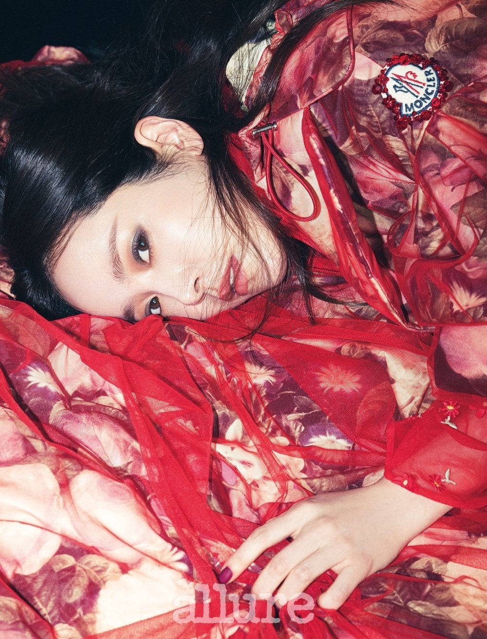 Mỹ nhân cười đẹp hơn nắng, khóc đẹp hơn mưa: Visual trời cao ưu ái, cả showbiz có đúng 1 người- Ảnh 1. Mỹ nhân cười đẹp hơn nắng, khóc đẹp hơn mưa: Visual trời cao ưu ái, cả showbiz có đúng 1 người- Ảnh 1.