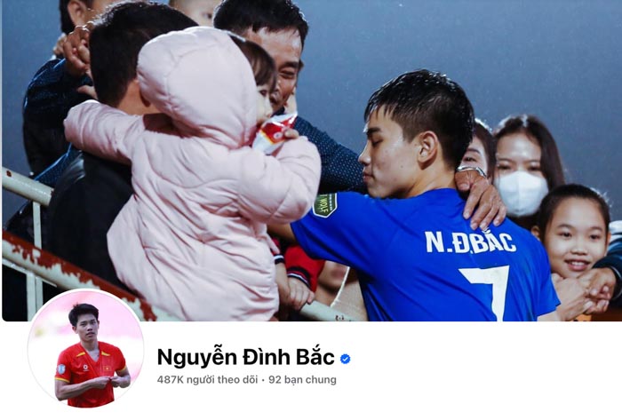 Cho&aacute;ng thật sự: Đ&igrave;nh Bắc tăng follow gấp 16 lần chỉ sau một kỳ U23 ch&acirc;u &Aacute;, bước v&agrave;o h&agrave;ng ngũ sao b&oacute;ng đ&aacute; được triệu người theo đuổi- Ảnh 1.