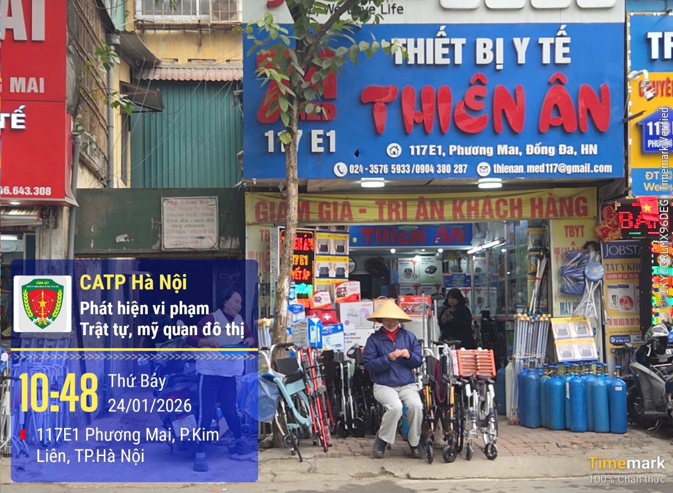 KHẨN: 186 trường hợp vi phạm trật tự đ&ocirc; thị, trật tự c&ocirc;ng cộng v&agrave; vệ sinh m&ocirc;i trường bị phạt nguội- Ảnh 9.