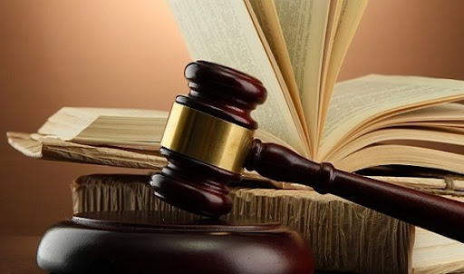 Người phụ nữ chuyển khoản nhầm hơn 9 tỷ đồng, t&ograve;a &aacute;n y&ecirc;u cầu người nhận trả lại nhưng ng&acirc;n h&agrave;ng ngăn cản: "Chuyện kh&ocirc;ng đơn giản như vậy"- Ảnh 1.