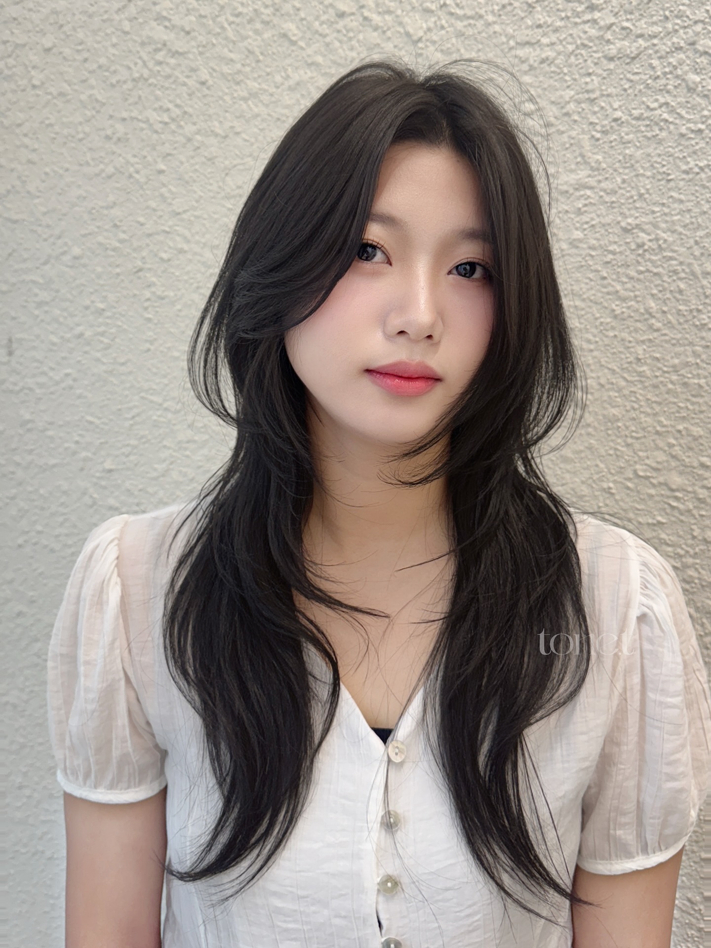 5 kiểu t&oacute;c layer dễ &aacute;p dụng nhất v&igrave; thu gọn gương mặt hiệu quả- Ảnh 3.