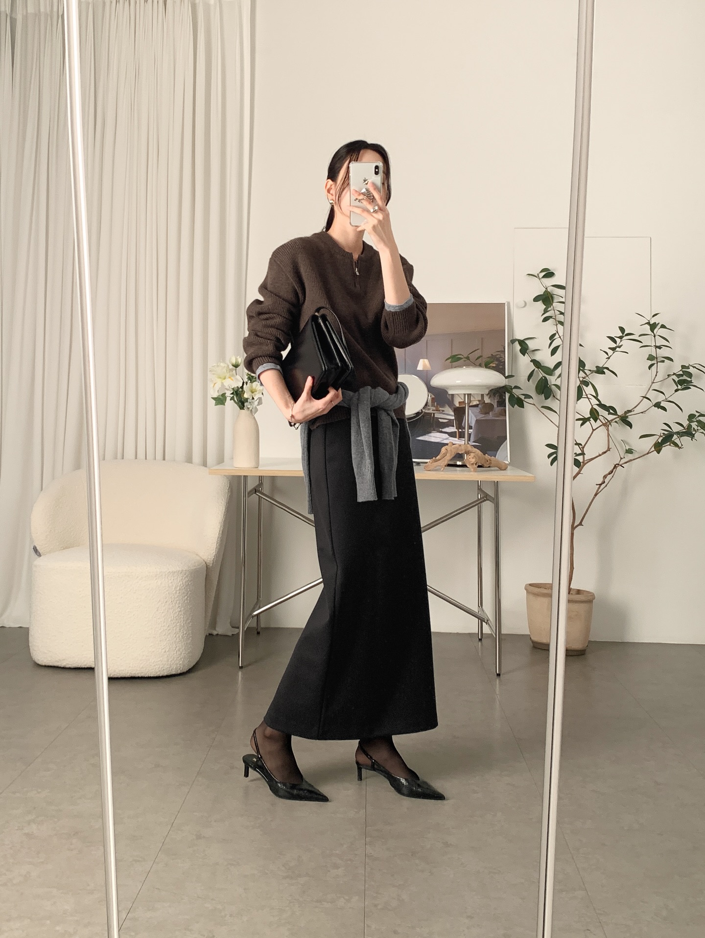 4 kiểu gi&agrave;y n&ecirc;n sắm cho Tết v&igrave; diện quanh năm vẫn hợp, xuất hiện l&agrave; sang cả set đồ- Ảnh 3.