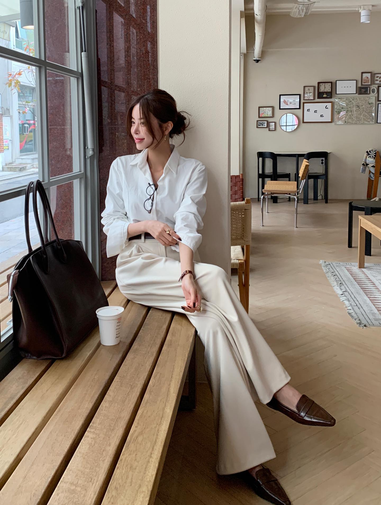 4 kiểu gi&agrave;y n&ecirc;n sắm cho Tết v&igrave; diện quanh năm vẫn hợp, xuất hiện l&agrave; sang cả set đồ- Ảnh 5.