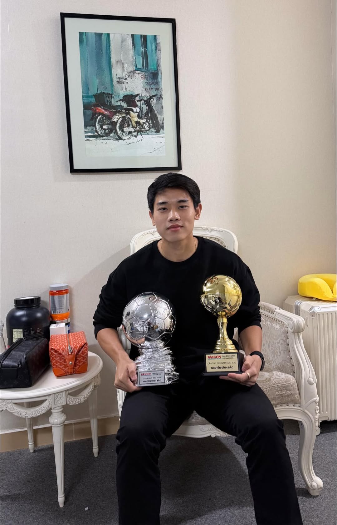 Đ&igrave;nh Bắc như đeo nhẫn đ&ocirc;i với &Aacute; hậu Cẩm Ly, d&acirc;n t&igrave;nh rần rần nghi vấn hẹn h&ograve;?- Ảnh 3.