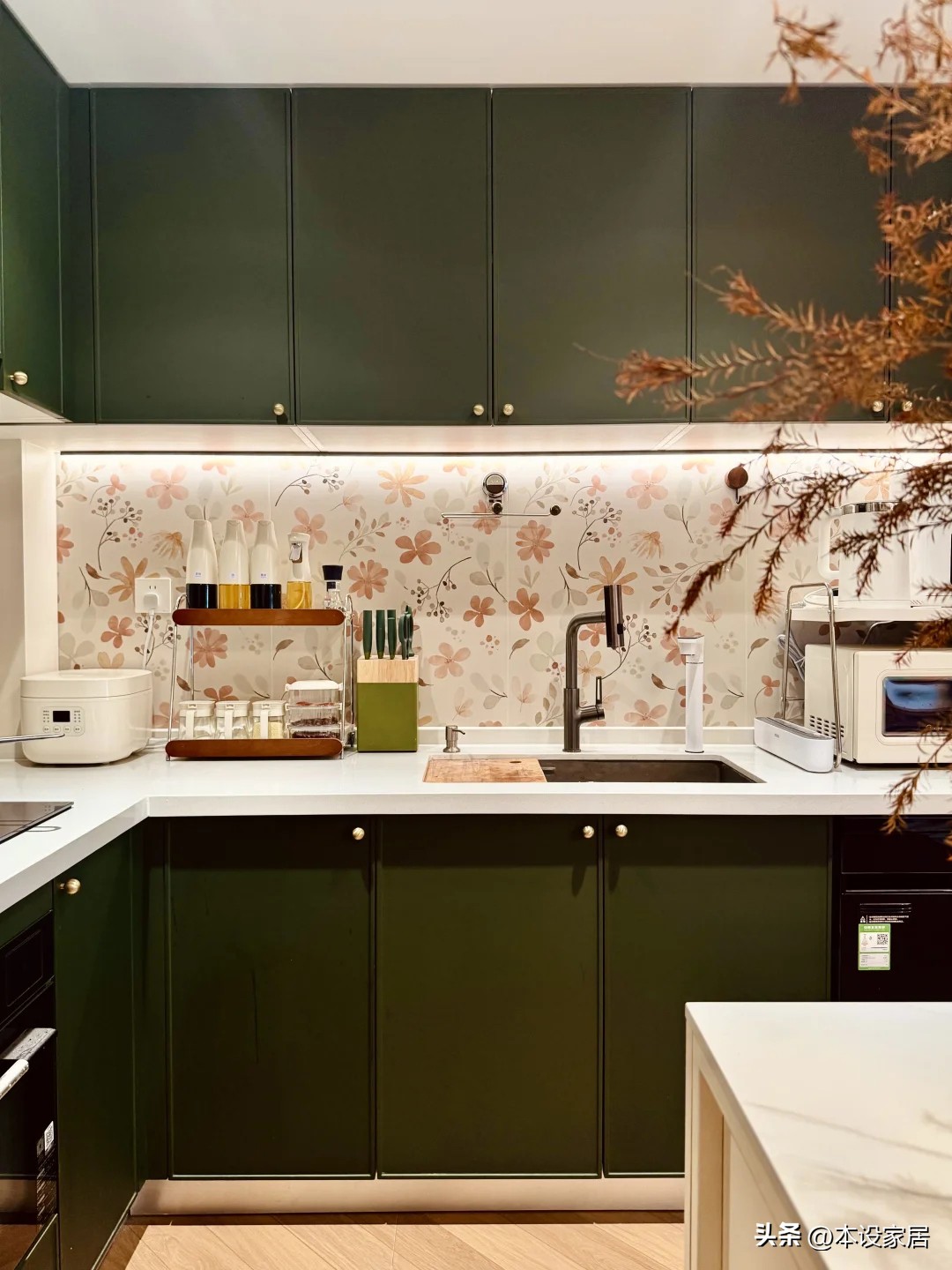 Bước v&agrave;o căn bếp của một người trẻ, t&ocirc;i chợt nhận ra: Nhiều nh&agrave; đang ti&ecirc;u tiền cho bếp theo c&aacute;ch đ&atilde; lỗi thời - c&ograve;n đ&acirc;y mới l&agrave; tư duy bếp &ldquo;đẳng cấp cao&rdquo; thật sự- Ảnh 5.