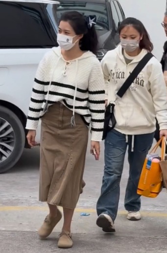 Mỹ nh&acirc;n l&ocirc;i th&ocirc;i nhất showbiz đ&atilde; tho&aacute;t kiếp mặc xấu- Ảnh 3.