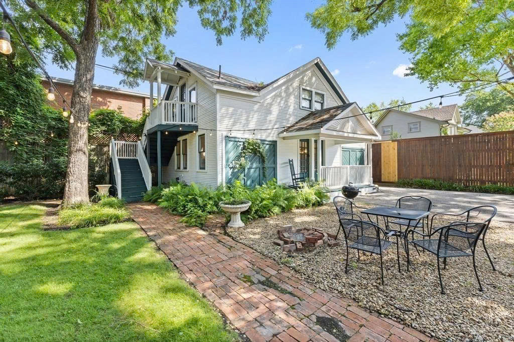 Hoa hậu Việt vừa mua biệt thự hơn 36 tỷ: Khu&ocirc;n vi&ecirc;n l&ecirc;n đến 7.600m2, cận cảnh nội thất b&ecirc;n trong mới g&acirc;y cho&aacute;ng- Ảnh 5.