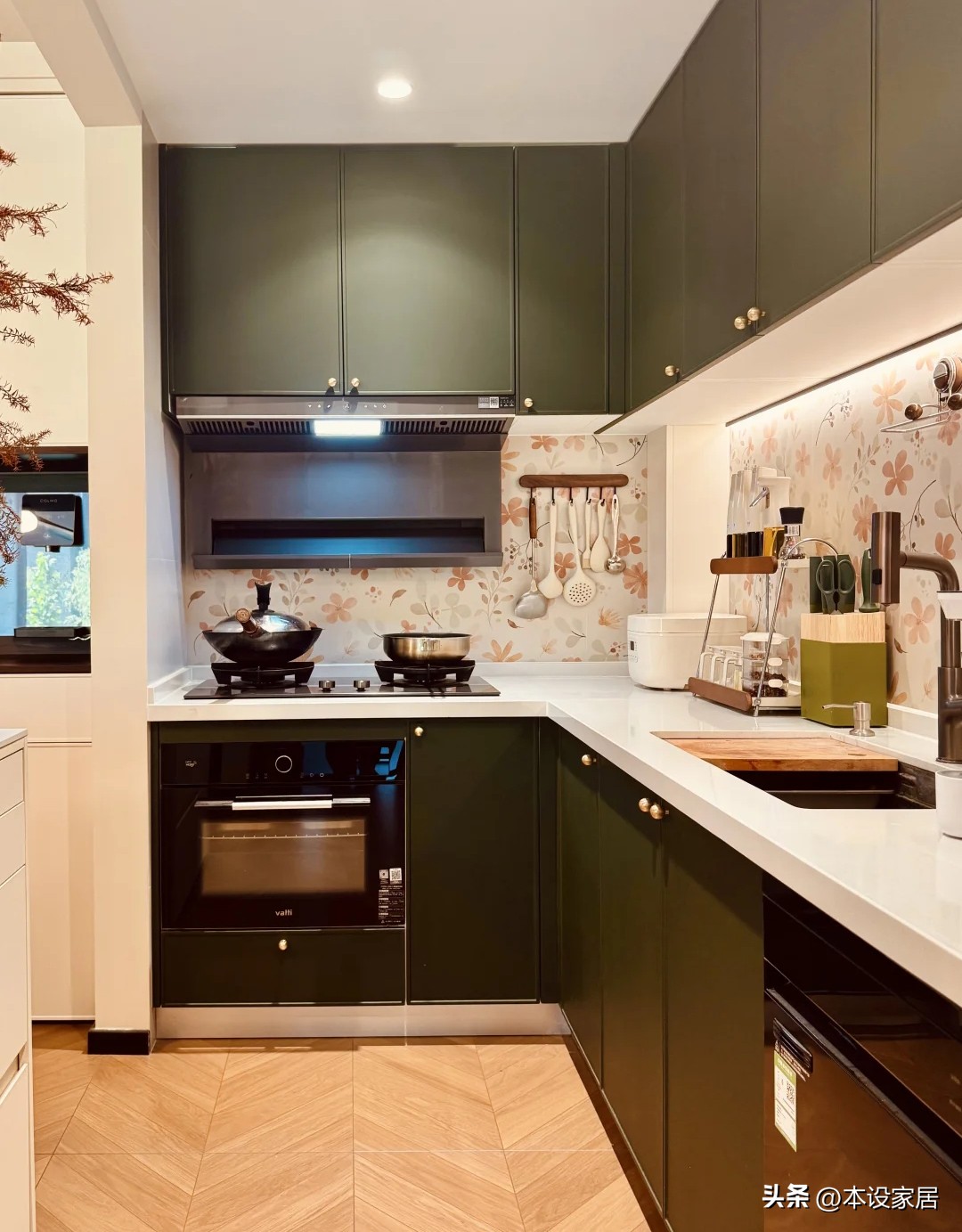 Bước v&agrave;o căn bếp của một người trẻ, t&ocirc;i chợt nhận ra: Nhiều nh&agrave; đang ti&ecirc;u tiền cho bếp theo c&aacute;ch đ&atilde; lỗi thời - c&ograve;n đ&acirc;y mới l&agrave; tư duy bếp &ldquo;đẳng cấp cao&rdquo; thật sự- Ảnh 7.