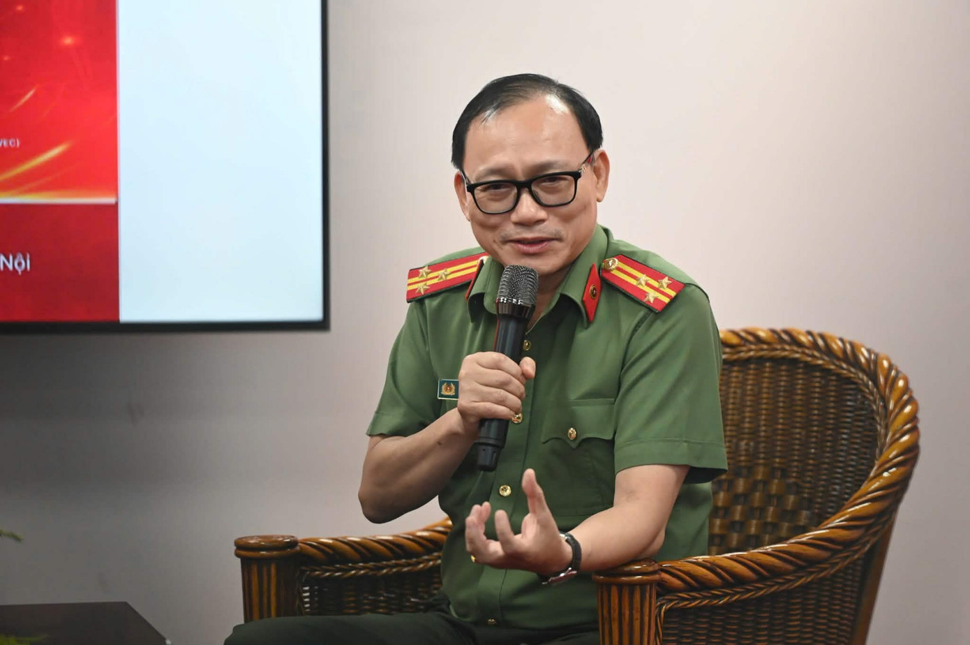 "Tam gi&aacute;c rủi ro" khiến c&aacute;c vụ cướp tiệm v&agrave;ng, ng&acirc;n h&agrave;ng c&oacute; xu hướng diễn biến phức tạp dịp cận Tết- Ảnh 1.