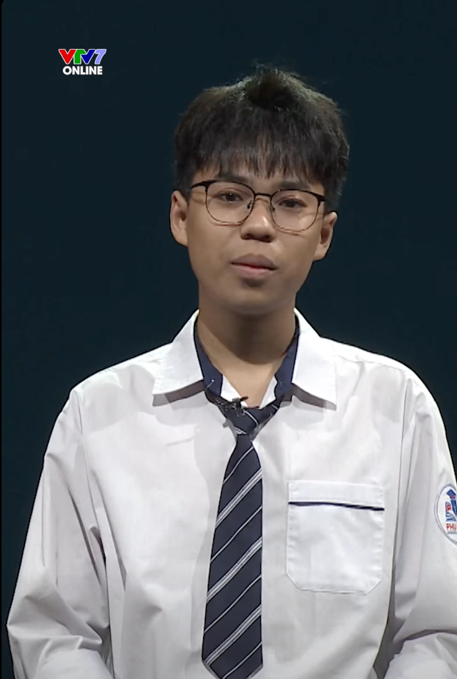 Từng là lớp trưởng "chuyên quyền" thét ra lửa, nam sinh Hà Nội thay đổi 180 độ nhờ câu nói quá "đắt" của cô giáo- Ảnh 1. Từng là lớp trưởng "chuyên quyền" thét ra lửa, nam sinh Hà Nội thay đổi 180 độ nhờ câu nói quá "đắt" của cô giáo- Ảnh 1.