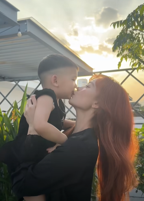 2 m&oacute;n nước gi&uacute;p "b&eacute; heo" Minh Hằng thải mỡ, da trắng căng mịn: To&agrave;n loại sẵn chợ Việt, loại số 1 d&acirc;n d&atilde; lại c&oacute; t&aacute;c dụng ngừa ung thư- Ảnh 1.