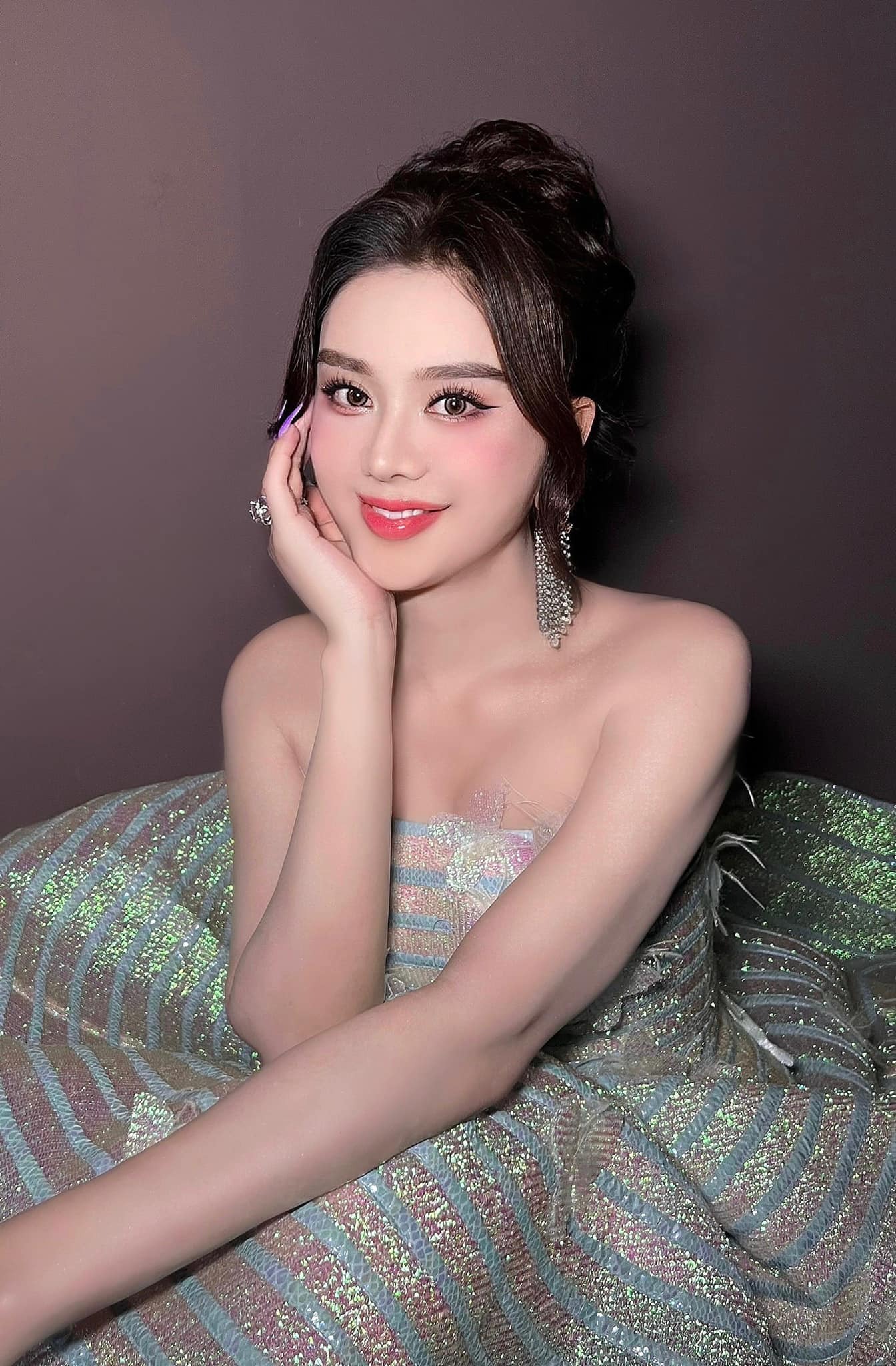 L&acirc;m Kh&aacute;nh Chi được trả hơn 2 tỷ để h&aacute;t đ&aacute;m cưới, từ chối gấp v&igrave; điều kiện đặt ra- Ảnh 3.