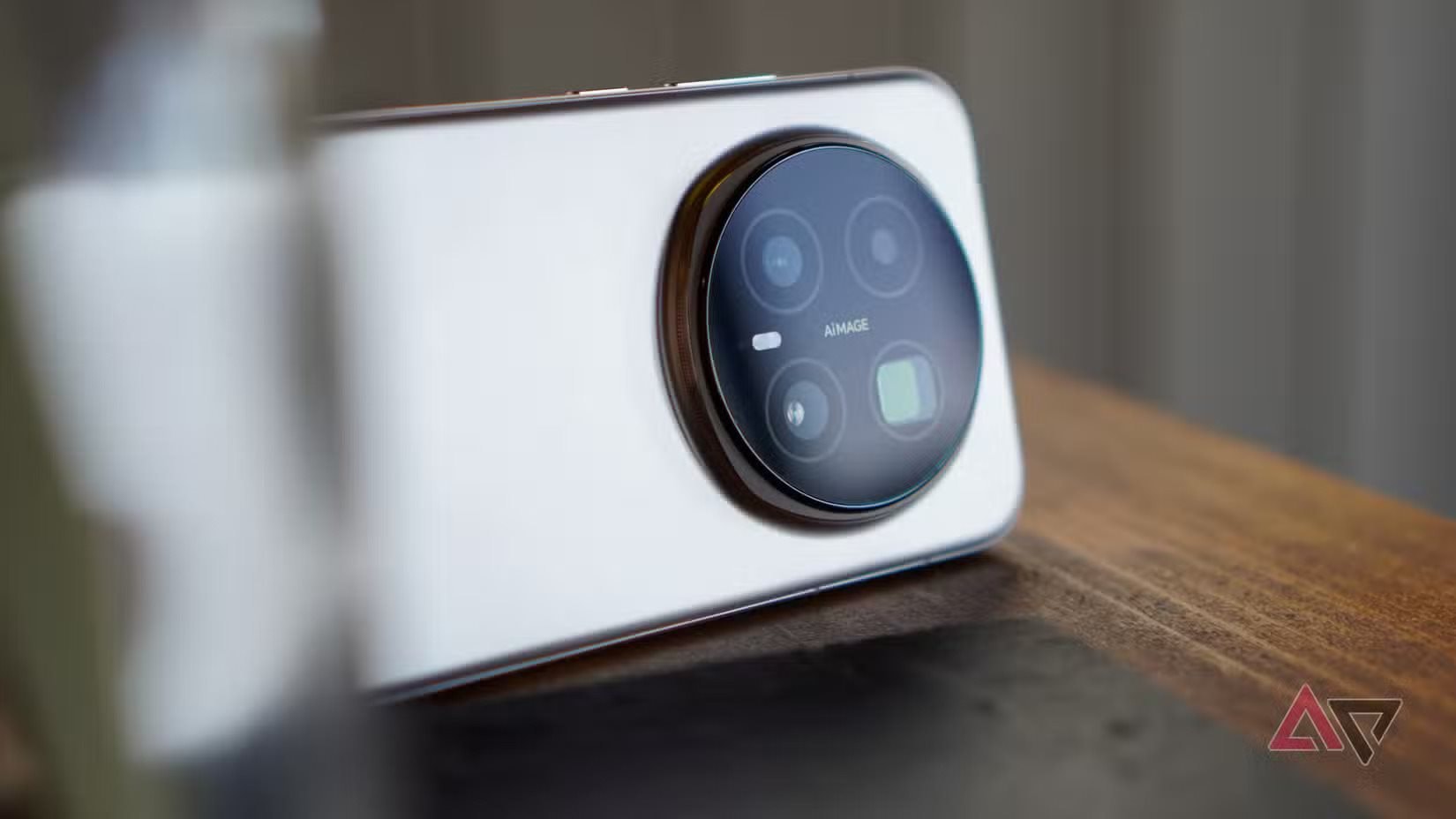 Cuối năm đi mua điện thoại, chỉ cần l&agrave;m điều n&agrave;y trong 5 ph&uacute;t, bạn sẽ kh&ocirc;ng "vứt 30 triệu qua cửa sổ"- Ảnh 2.