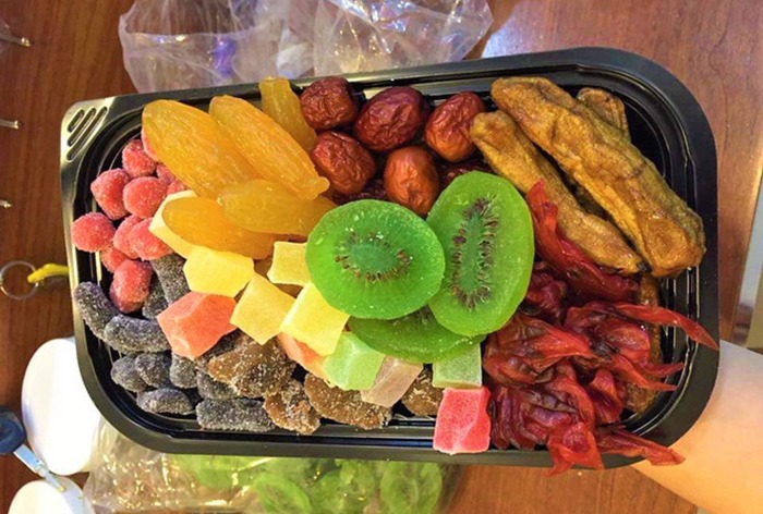 4 loại trái cây sấy khô KHÔNG NÊN mua trong dịp Tết, kể cả miễn phí cũng chớ dùng- Ảnh 3. 4 loại trái cây sấy khô KHÔNG NÊN mua trong dịp Tết, kể cả miễn phí cũng chớ dùng- Ảnh 3.