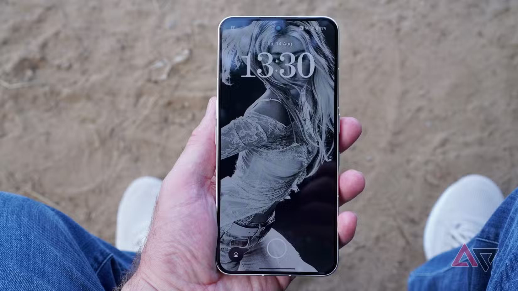 Cuối năm đi mua điện thoại, chỉ cần l&agrave;m điều n&agrave;y trong 5 ph&uacute;t, bạn sẽ kh&ocirc;ng "vứt 30 triệu qua cửa sổ"- Ảnh 1.