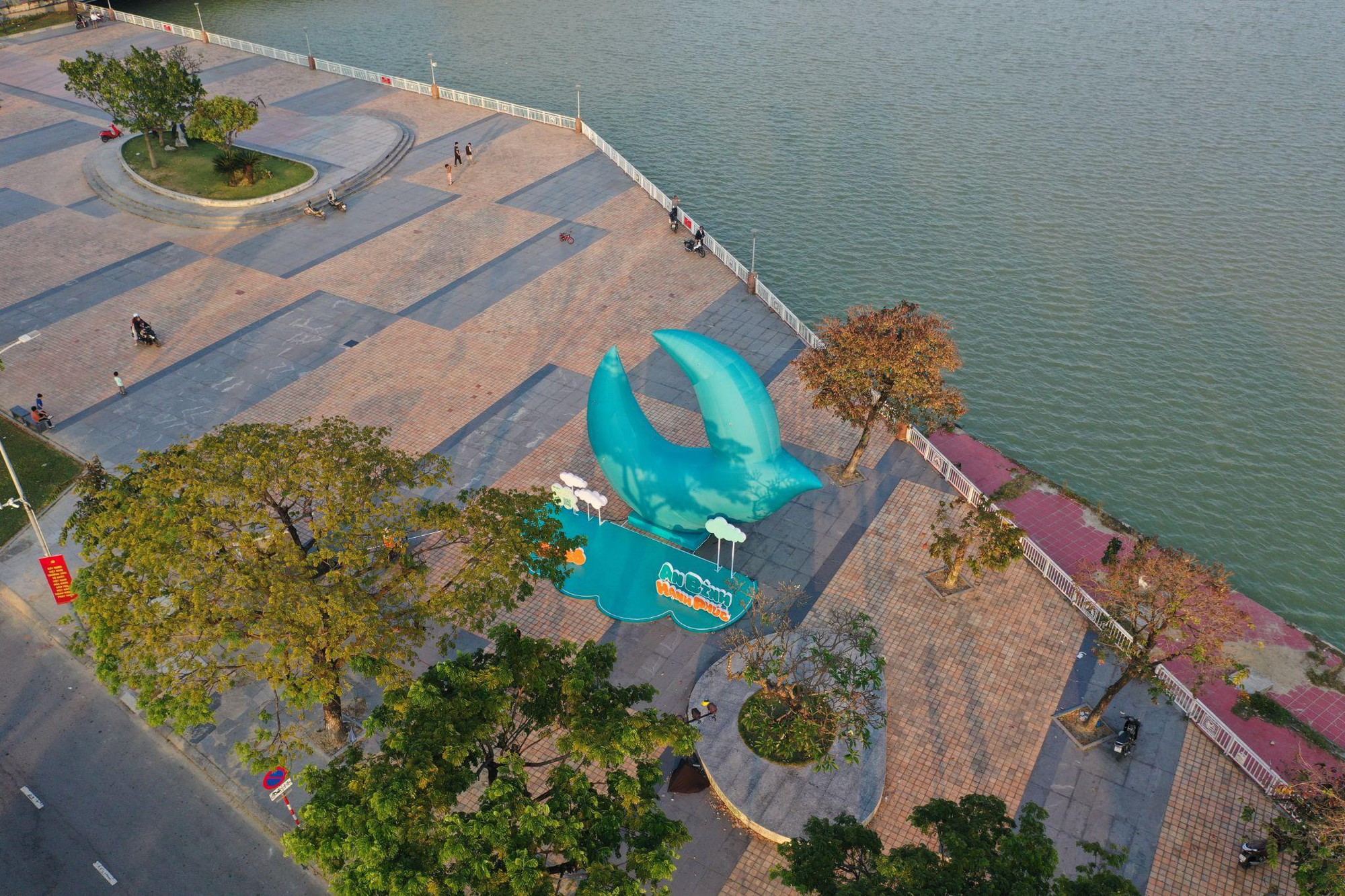 &ldquo;Hạnh ph&uacute;c&rdquo; đứng ở đ&acirc;u trong những gạch đầu d&ograve;ng tổng kết th&agrave;nh tựu cuộc đời?- Ảnh 2.