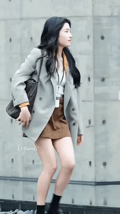 Mỹ nh&acirc;n l&ocirc;i th&ocirc;i nhất showbiz đ&atilde; tho&aacute;t kiếp mặc xấu- Ảnh 5.