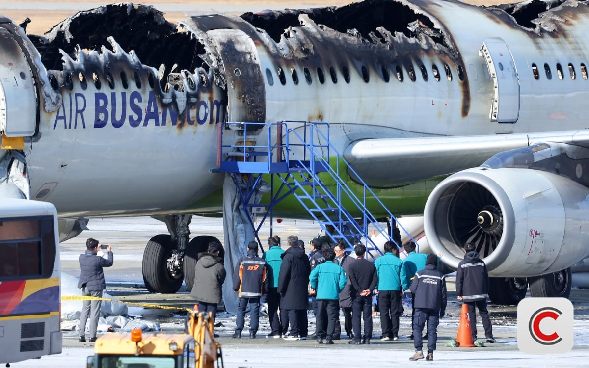 H&agrave;ng loạt h&atilde;ng h&agrave;ng kh&ocirc;ng bất ngờ cấm h&agrave;nh kh&aacute;ch d&ugrave;ng pin dự ph&ograve;ng từ 26/1- Ảnh 1.