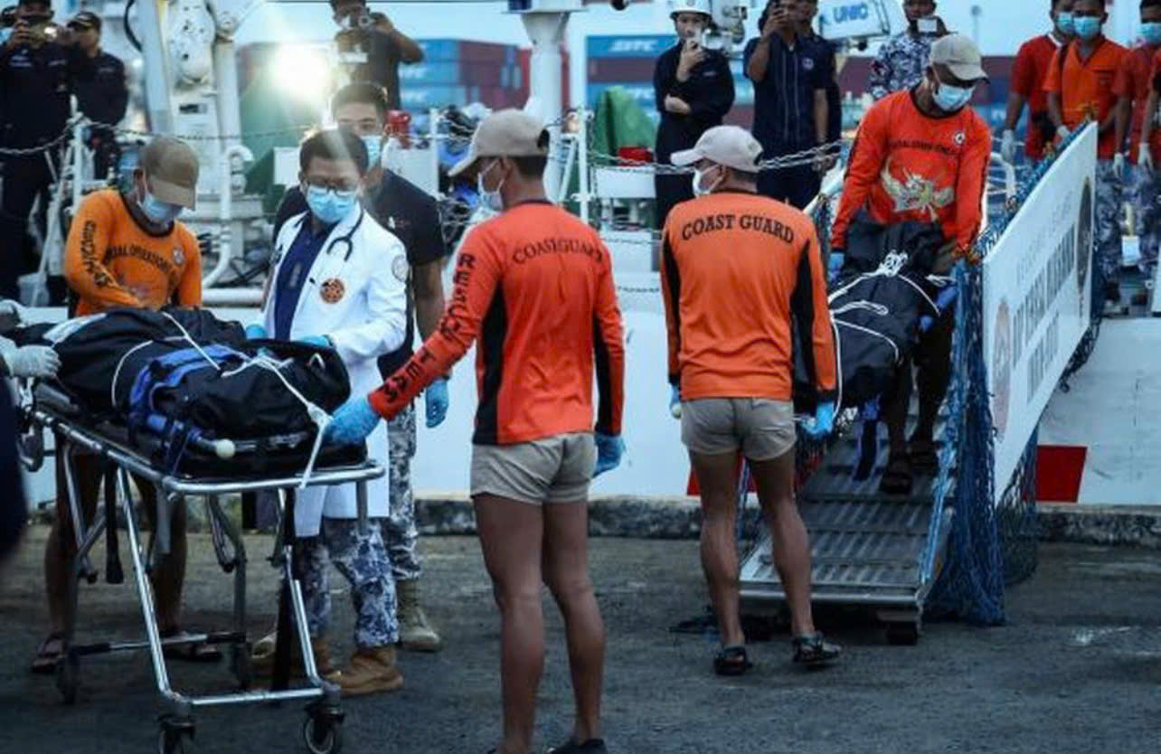 Thảm kịch ch&igrave;m ph&agrave; chở &iacute;t nhất 350 người ngo&agrave;i khơi, nhiều người thiệt mạng v&agrave; h&agrave;ng chục người vẫn c&ograve;n mất t&iacute;ch- Ảnh 2.