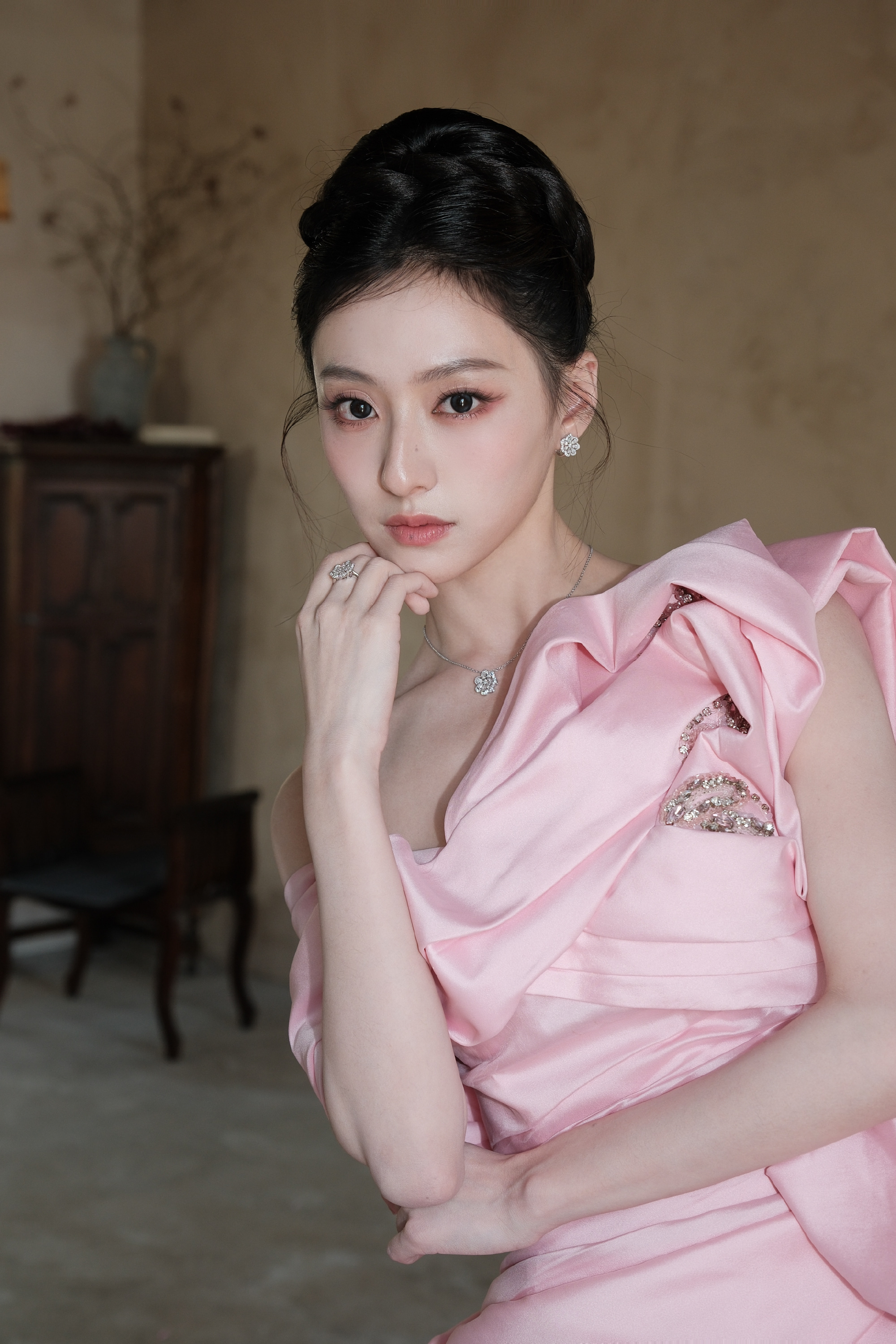 Mỹ nh&acirc;n 10X hot nhất nước bị 