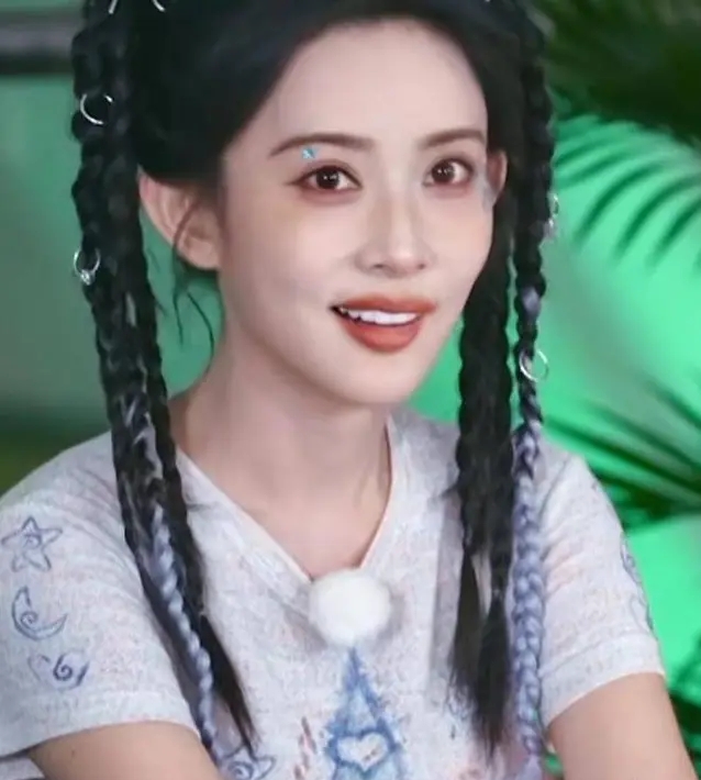 Đ&ocirc;i mắt size XXL của 1 mỹ nh&acirc;n đang viral khắp c&otilde;i mạng: Tưởng chỉ truyện tranh mới c&oacute;, đ&uacute;ng chuẩn độc nhất v&ocirc; nhị- Ảnh 4.