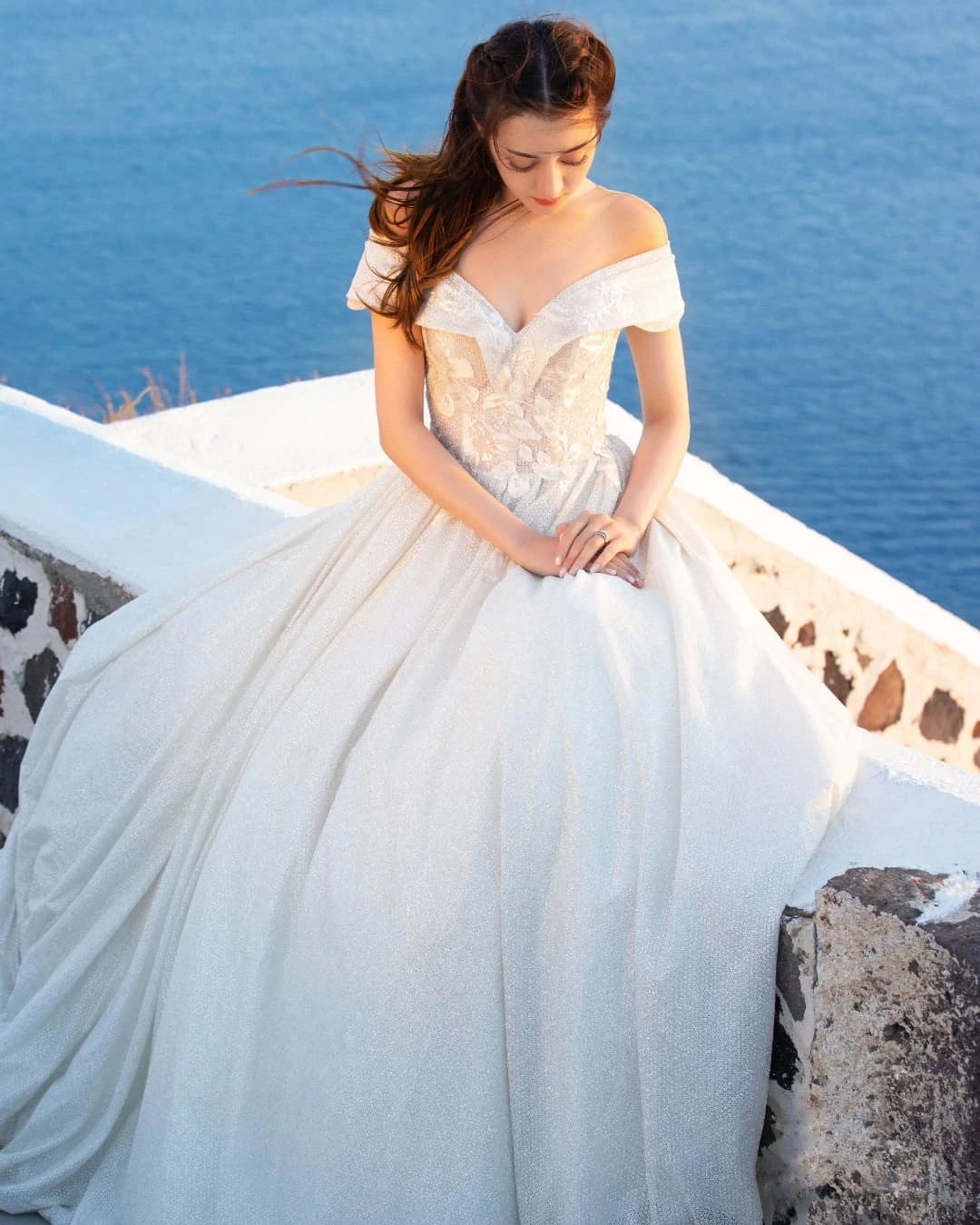 Kh&ocirc;ng c&ocirc; d&acirc;u n&agrave;o đẹp bằng Địch Lệ Nhiệt Ba!- Ảnh 8.