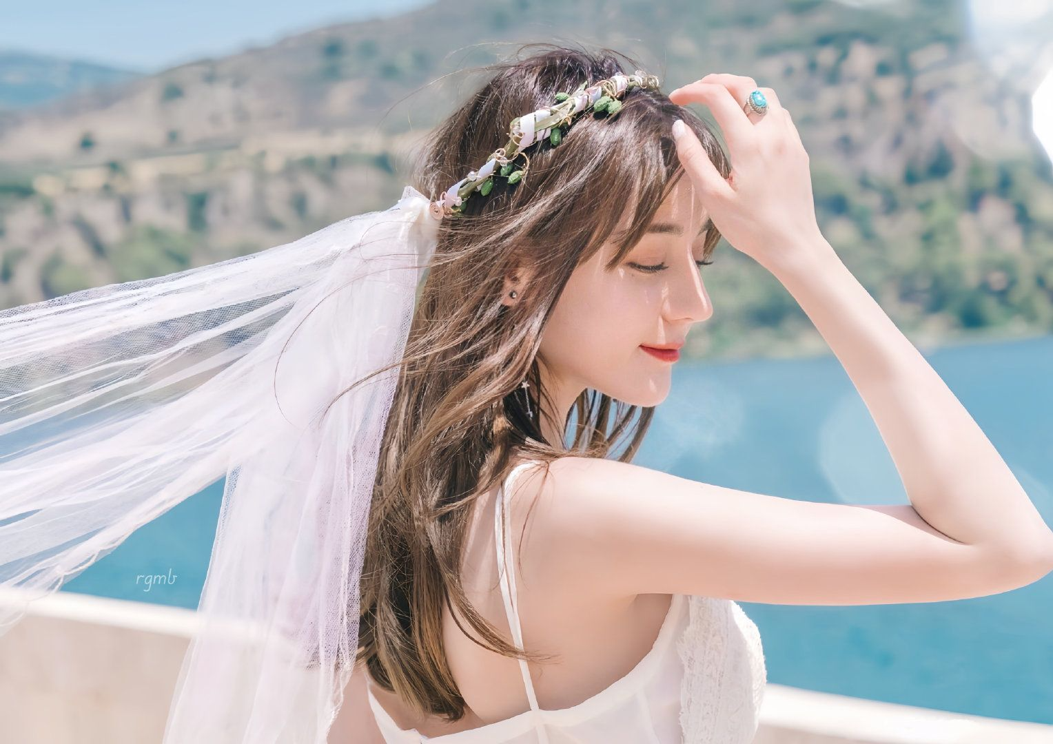 Kh&ocirc;ng c&ocirc; d&acirc;u n&agrave;o đẹp bằng Địch Lệ Nhiệt Ba!- Ảnh 7.