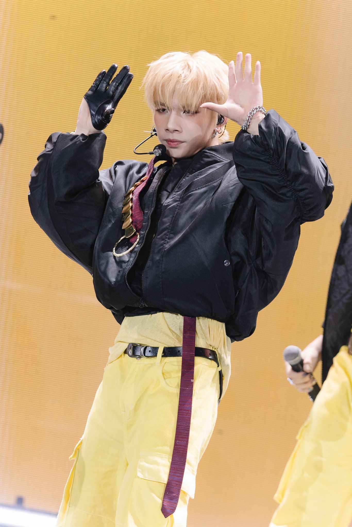 Cả loạt sao thế hệ mới &ldquo;rượt đuổi&rdquo; tưng bừng tại WeChoice Awards 2025, xuất hiện 2 t&acirc;n binh đạt 100 ngh&igrave;n vote đầu ti&ecirc;n!- Ảnh 5.