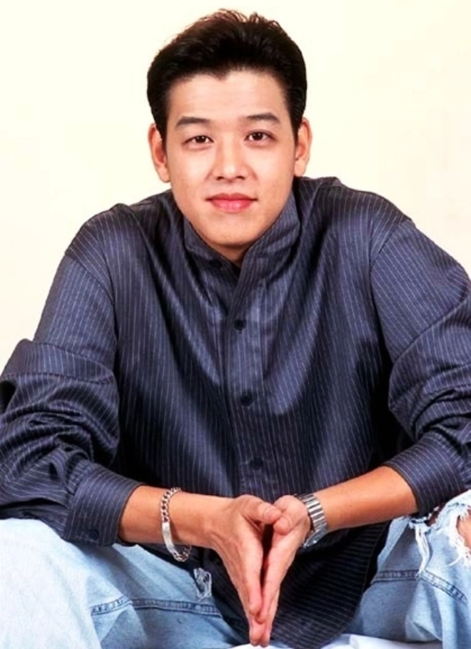 Lần đầu c&oacute; nam diễn vi&ecirc;n khổ v&igrave; vợ vừa đẹp vừa th&ocirc;ng minh tới mức n&agrave;y- Ảnh 5.