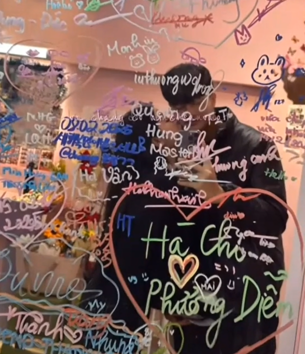 Thủ môn hotboy Cao Văn Bình U23 Việt Nam đã có bạn gái xinh xắn, tình cảm cỡ này, hội fangirl Thủ môn hotboy Cao Văn Bình U23 Việt Nam đã có bạn gái xinh xắn, tình cảm cỡ này, hội fangirl