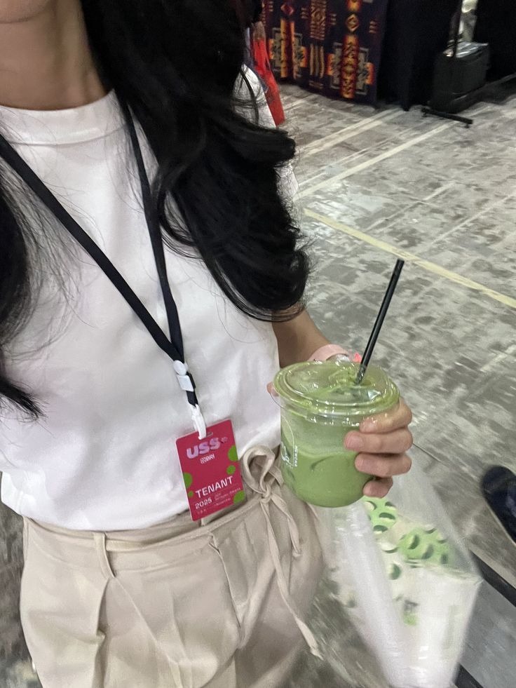 Đi l&agrave;m 10 năm t&ocirc;i mới nhận ra, l&yacute; do khiến m&igrave;nh ngh&egrave;o kh&ocirc;ng phải lương thấp- Ảnh 2.