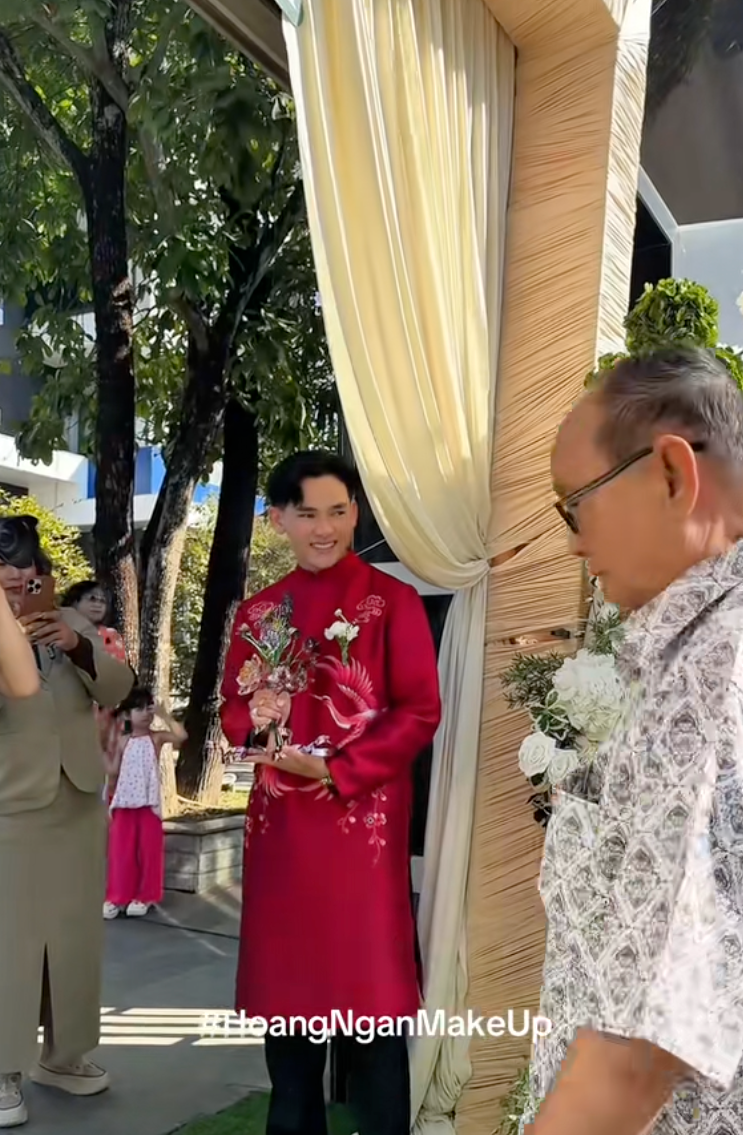 C&ocirc; d&acirc;u T&acirc;y Ninh lấy chồng Campuchia: Cận cảnh dinh thự mang t&ecirc;n c&ocirc; d&acirc;u v&agrave; m&agrave;n "rước đại gia về ở rể" c&oacute; 1-0-2- Ảnh 10.