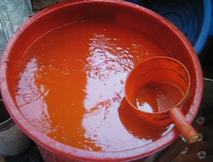 N&oacute;i thẳng: Gặp 3 loại tương ớt n&agrave;y ở chợ th&igrave; quay xe ngay kẻo "bệnh từ miệng m&agrave; v&agrave;o"- Ảnh 2.