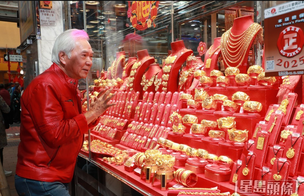 Hiếm trong showbiz: 1 sao nam tặng vợ cũ 8 căn nh&agrave;, cho thụ hưởng h&agrave;ng trăm tỷ tiền bảo hiểm nh&acirc;n thọ- Ảnh 4.