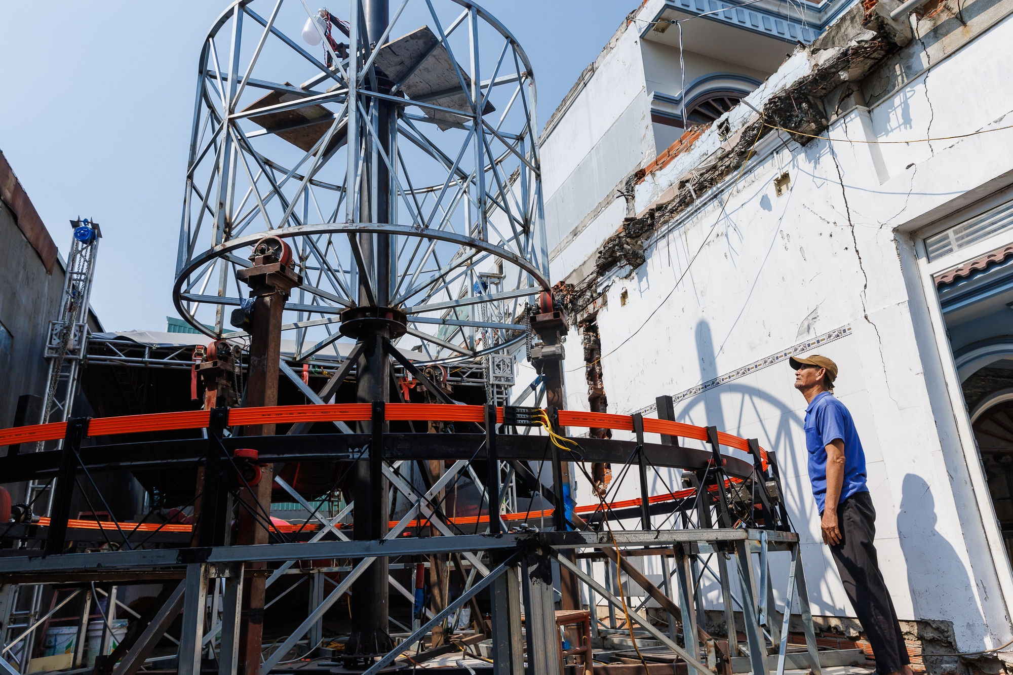 Lộ diện những linh vật ngựa ở Đường hoa Nguyễn Huệ Tết Bính Ngọ 2026- Ảnh 8.