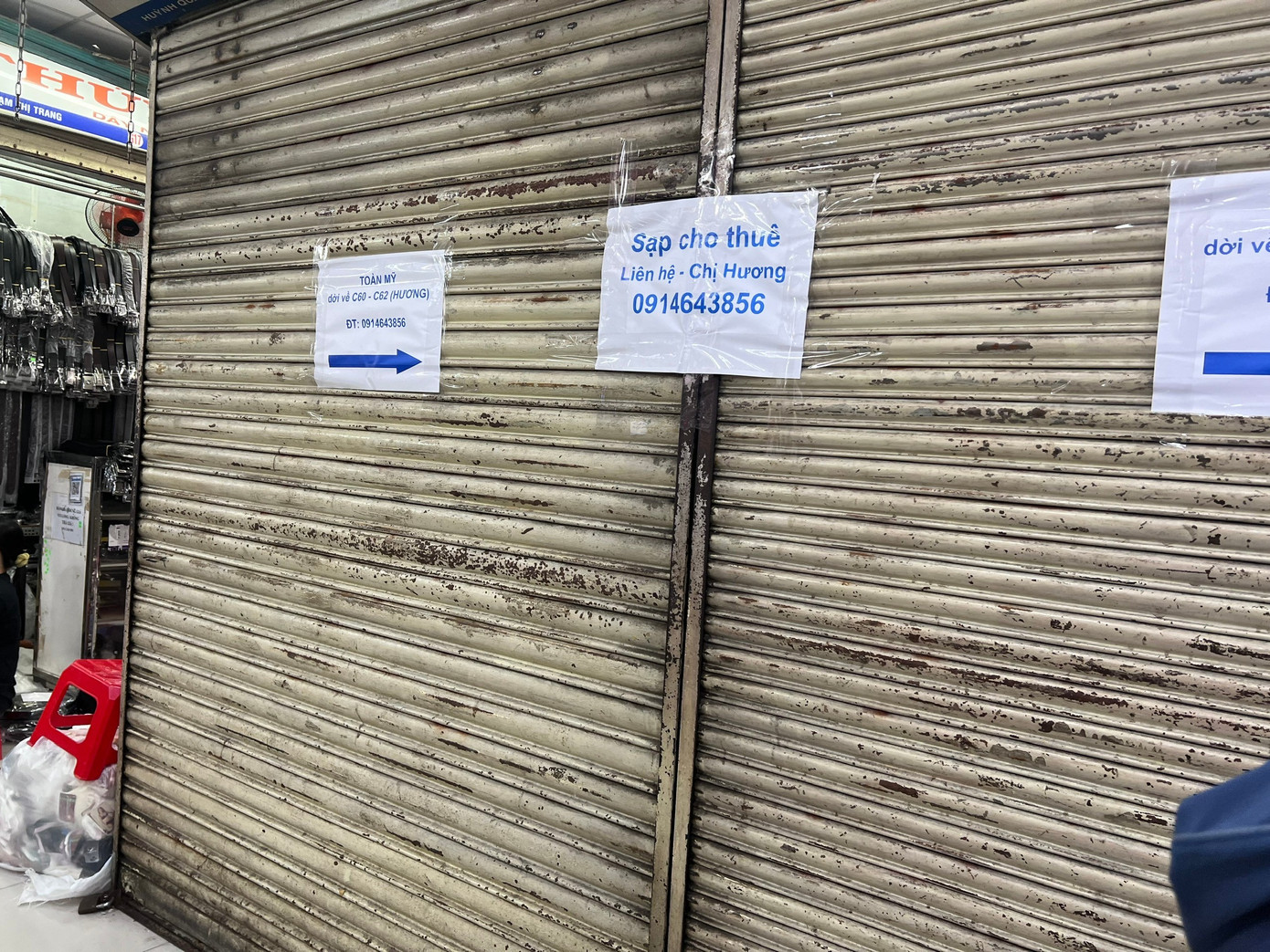 Cảnh tượng lạ ở chợ truyền thống TPHCM l&uacute;c cận Tết- Ảnh 13.