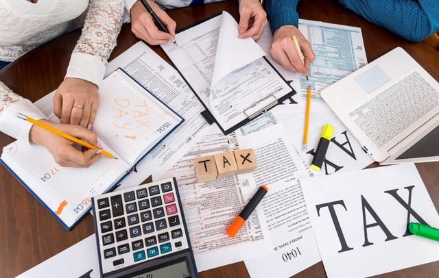 Sau ng&agrave;y 1/7, cơ quan thuế sẽ kiểm tra tại trụ sở người nộp thuế trong 8 trường hợp sau- Ảnh 1.