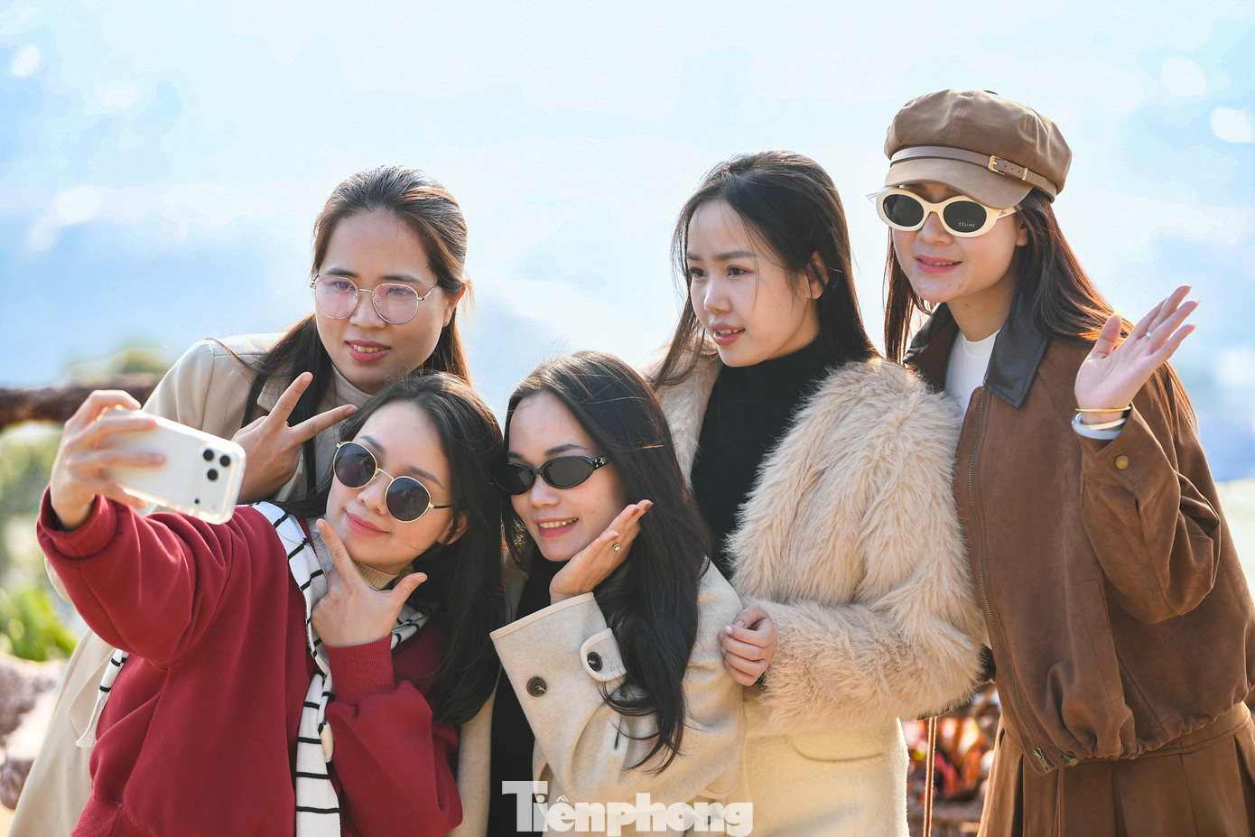 Cảnh tượng 'độc nhất v&ocirc; nhị' ở điểm check-in cao nhất Mộc Ch&acirc;u- Ảnh 5.