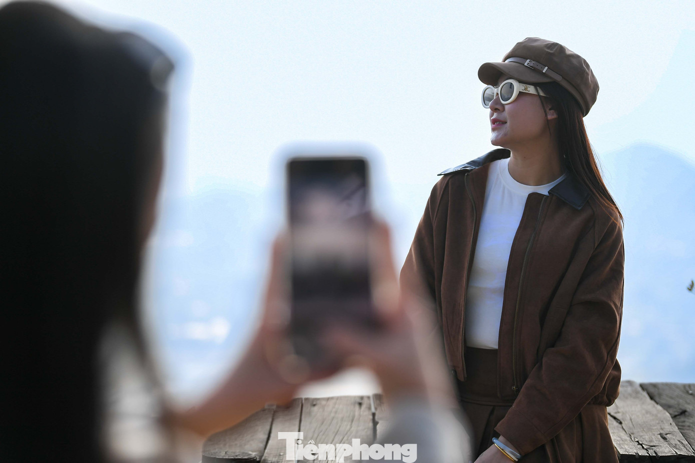 Cảnh tượng 'độc nhất v&ocirc; nhị' ở điểm check-in cao nhất Mộc Ch&acirc;u- Ảnh 6.