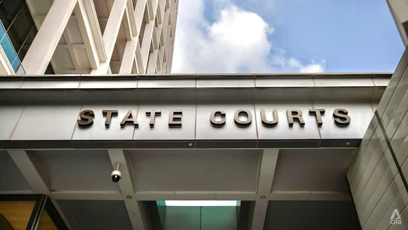 Quấy rối tình dục một phụ nữ 20 tuổi trên bàn mổ, cựu bác sĩ 72 tuổi được toà ân xá- Ảnh 1. Quấy rối tình dục một phụ nữ 20 tuổi trên bàn mổ, cựu bác sĩ 72 tuổi được toà ân xá- Ảnh 1.