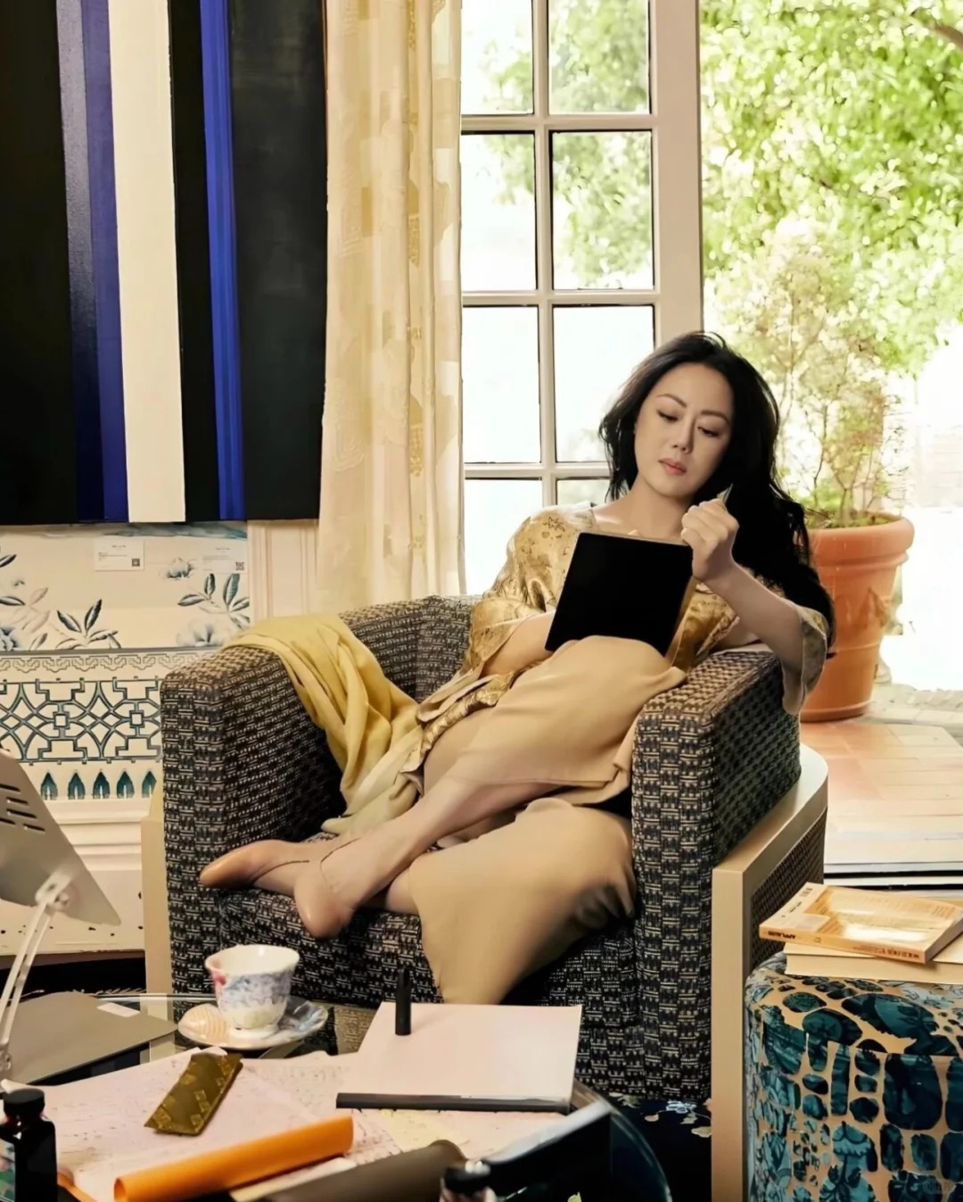 Mỹ nhân khiến 2 đại gia phá sản: Tiêu vặt 100 triệu mỗi tháng, đồ không mặc lại lần 2, thẻ phải không hạn mức!- Ảnh 11. Mỹ nhân khiến 2 đại gia phá sản: Tiêu vặt 100 triệu mỗi tháng, đồ không mặc lại lần 2, thẻ phải không hạn mức!- Ảnh 11.