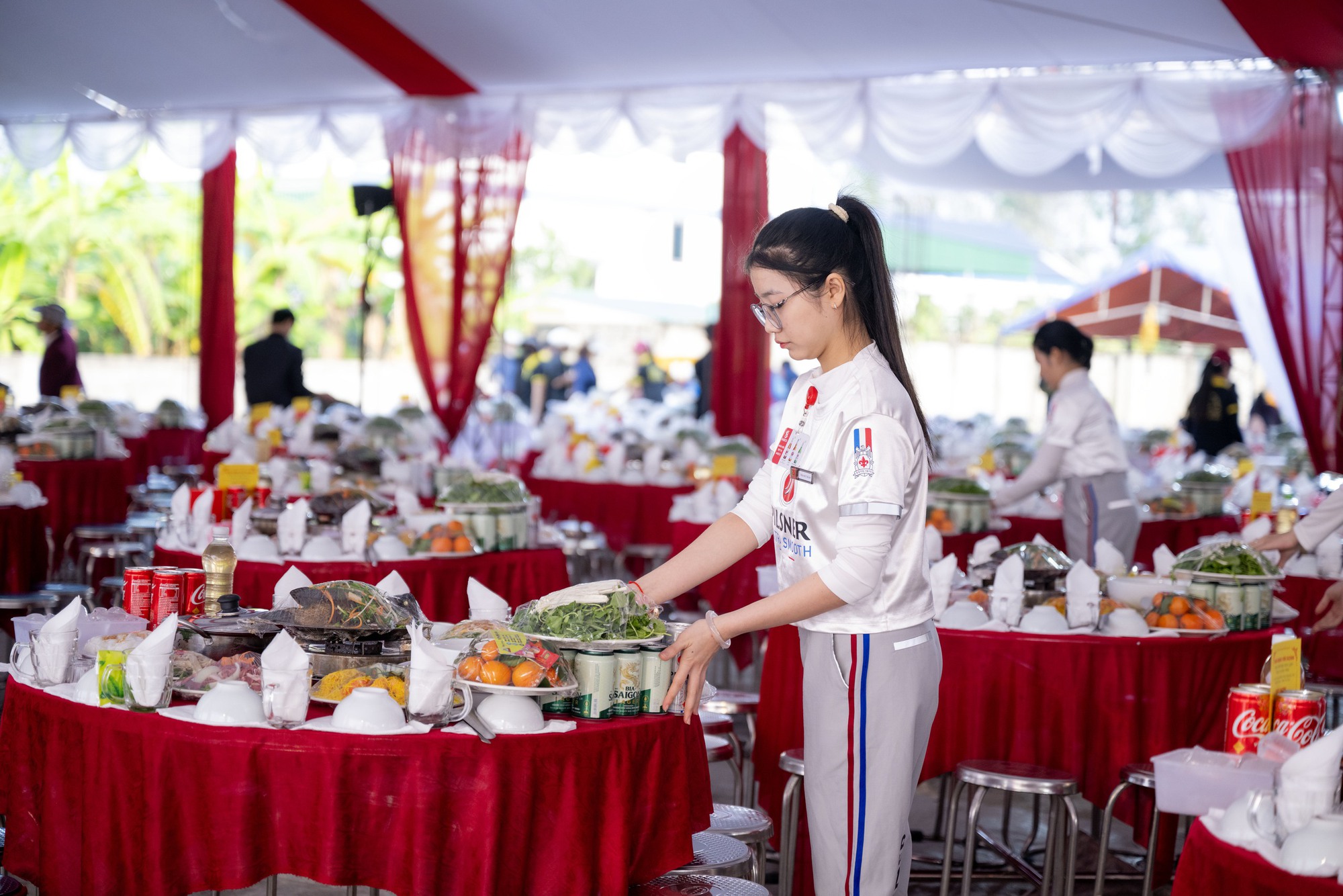 180 m&acirc;m cỗ nh&agrave; Đ&igrave;nh Bắc h&ocirc;m nay- Ảnh 5.