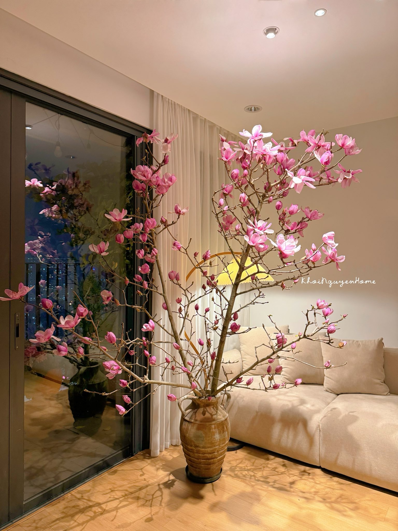 5 loại hoa chơi Tết &ldquo;kh&ocirc;ng c&oacute; đỉnh nhất chỉ c&oacute; đỉnh hơn&rdquo;: Chưng xong chỉ ngẩn ngơ ngắm, đẹp đến nỗi cạn từ khen- Ảnh 4.