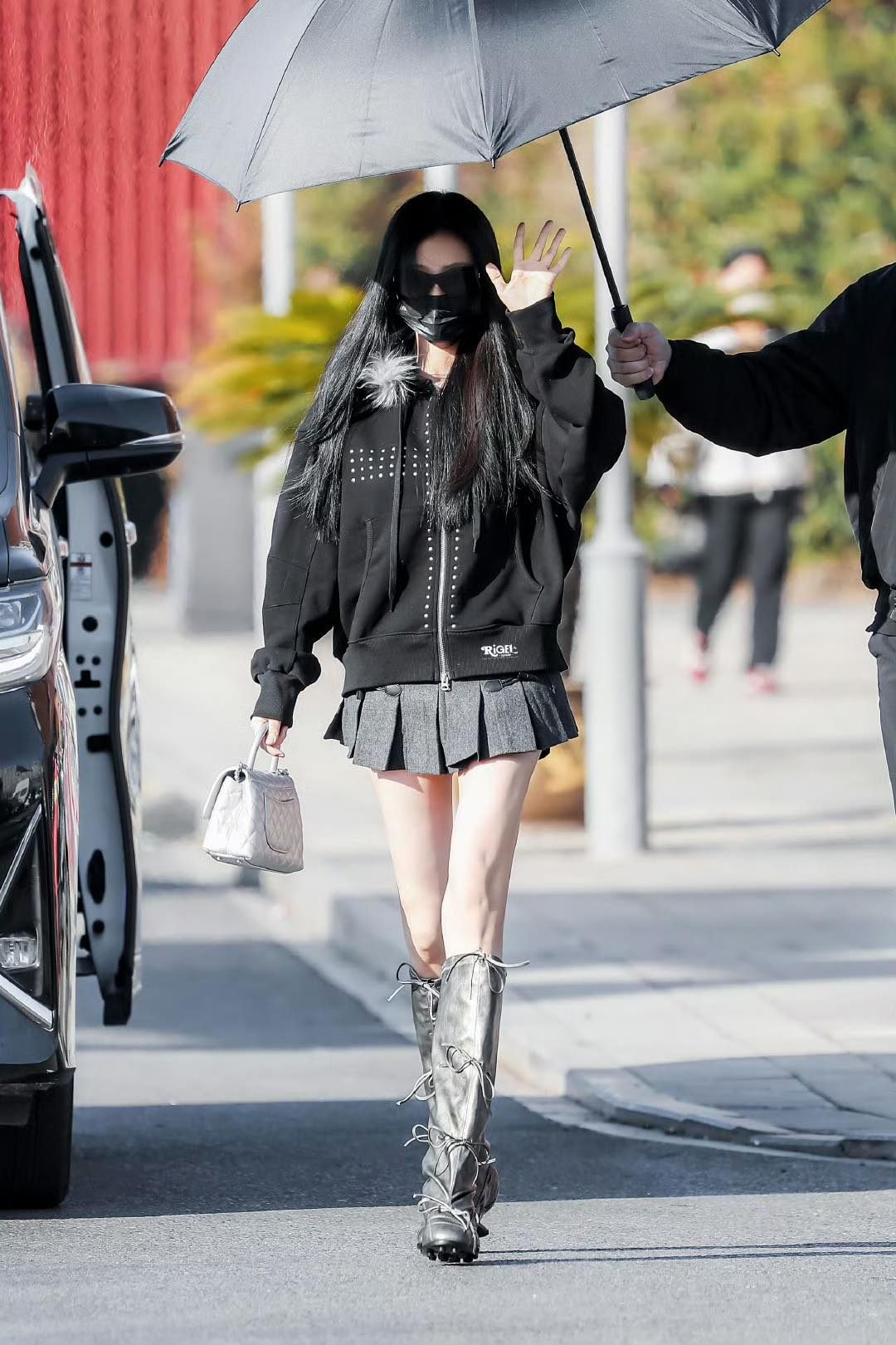 Ngoại lệ showbiz: Mỹ nh&acirc;n bị ch&ecirc; đủ đường, chỉ ri&ecirc;ng style l&agrave; d&acirc;n t&igrave;nh khen tới tấp, thậm ch&iacute; c&ograve;n copy- Ảnh 9.