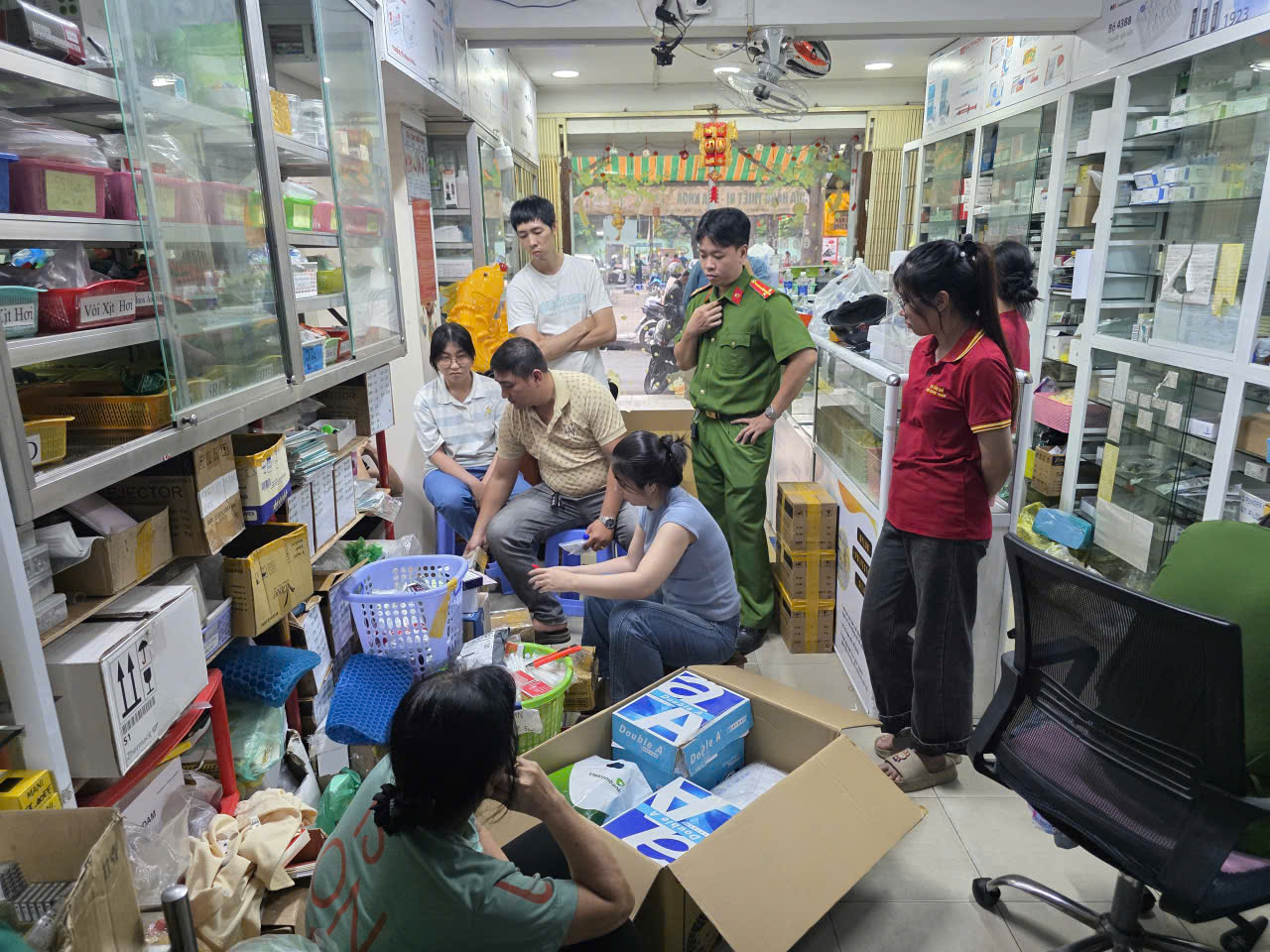 R&ugrave;ng m&igrave;nh đường d&acirc;y "h&ocirc; biến" thạch t&iacute;n g&acirc;y ung thư th&agrave;nh thuốc diệt tủy răng ở TP.HCM, đ&atilde; b&aacute;n hơn 3.000 sản phẩm cho loạt cơ sở nha khoa- Ảnh 5.