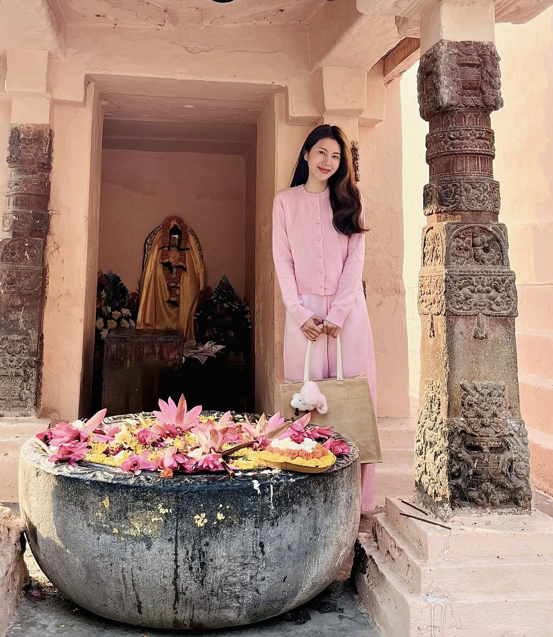 Nữ ca sĩ ở biệt thự 300 m2: Ăn chay trường, muốn sống hướng nội hết phần đời còn lại sau biến cố- Ảnh 1.